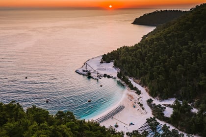 Halkidiki Paralia ve Thassos Masalı Turu Otobüs ile / 2 Gece Otel Konaklamalı / İstanbul Çıkışlı / 2027