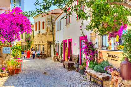 İzmir Alaçatı Sığacık Foça  Efes Turu / 2 Gece Otel Konaklamalı / İstanbul Çıkışlı