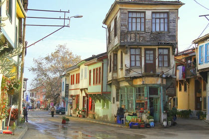 Cumalıkızık Mudanya Gölyazı Uludağ Turu / 1 Gece Otel Konaklamalı / İstanbul Çıkışlı / Yılbaşı Özel 
