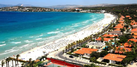 Salda Gölü Pamukkale Çeşme Alaçatı Turu / 1 Gece Otel Konaklamalı / İstanbul Çıkışlı 