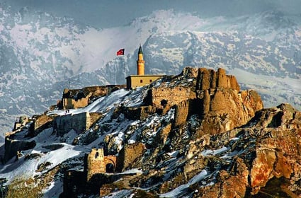 Uçaklı Diyarbakır Bitlis Van Kars Erzurum Turu / 4 Gece Otel Konaklamalı / İstanbul Çıkışlı