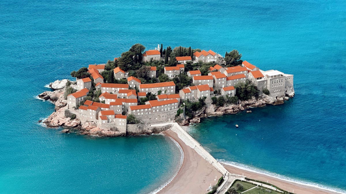 Adriyatik Kıyıları Budva Turu THY ile Yılbaşı Özel / 3 Gece Otel Konaklamalı / İstanbul Çıkışlı