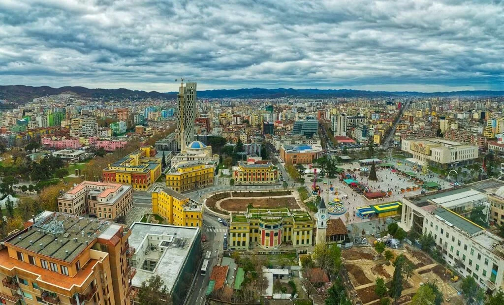 Arnavutluk Sahilleri Panorama Turu Pegasus ile Vizesiz / 3 Gece Otel Konaklamalı / İstanbul Çıkışlı
