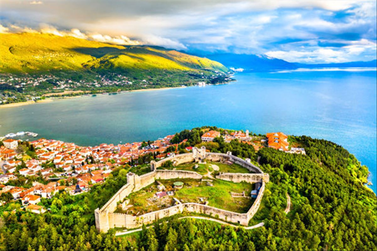 Balkan Üçlüsü Turu Pegasus HY ile Vizesiz Ramazan Bayramı Özel / 4 Gece Otel Konaklamalı / İstanbul Çıkışlı / 2027
