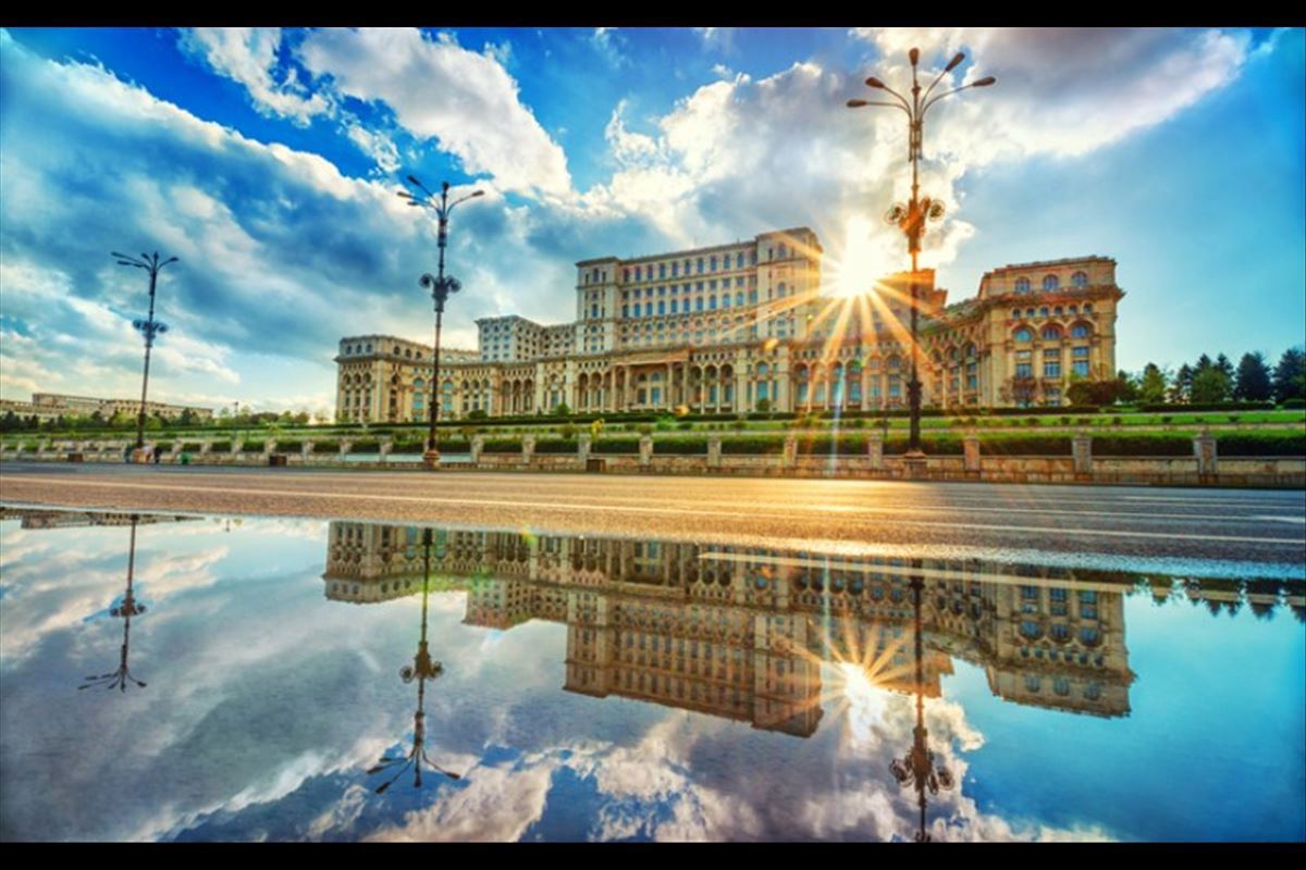 Bükreş Transilvanya Şatolar Turu Otobüs ile Yılbaşı Özel / 2 Gece Otel Konaklamalı / İstanbul Çıkışlı