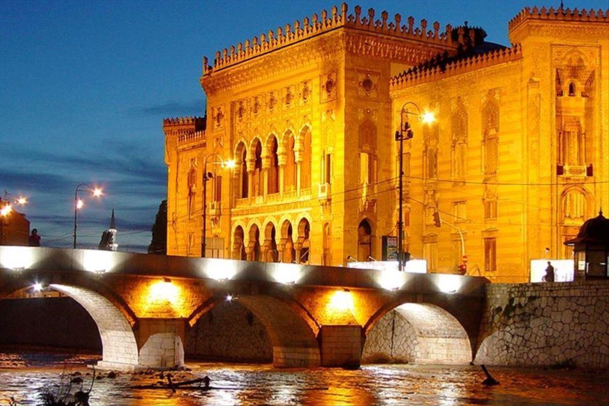 Büyük Balkan Turu 9 Ülke Otobüs ile Ekstra Turlar Dahil / 7 Gece Otel Konaklamalı / İstanbul Çıkışlı