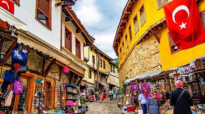 Cumalıkızık Mudanya Eskişehir Turu / 1 Gece Otel Konaklamalı / İstanbul Çıkışlı / 1 Mayıs Özel