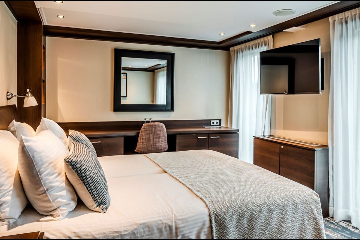Dlx Nehir Gemisi MS Leonora ile Ren Nehri'nde Noel Pazarları Turu Pegasus ile / 4 Gece Konaklamalı / İstanbul Çıkışlı