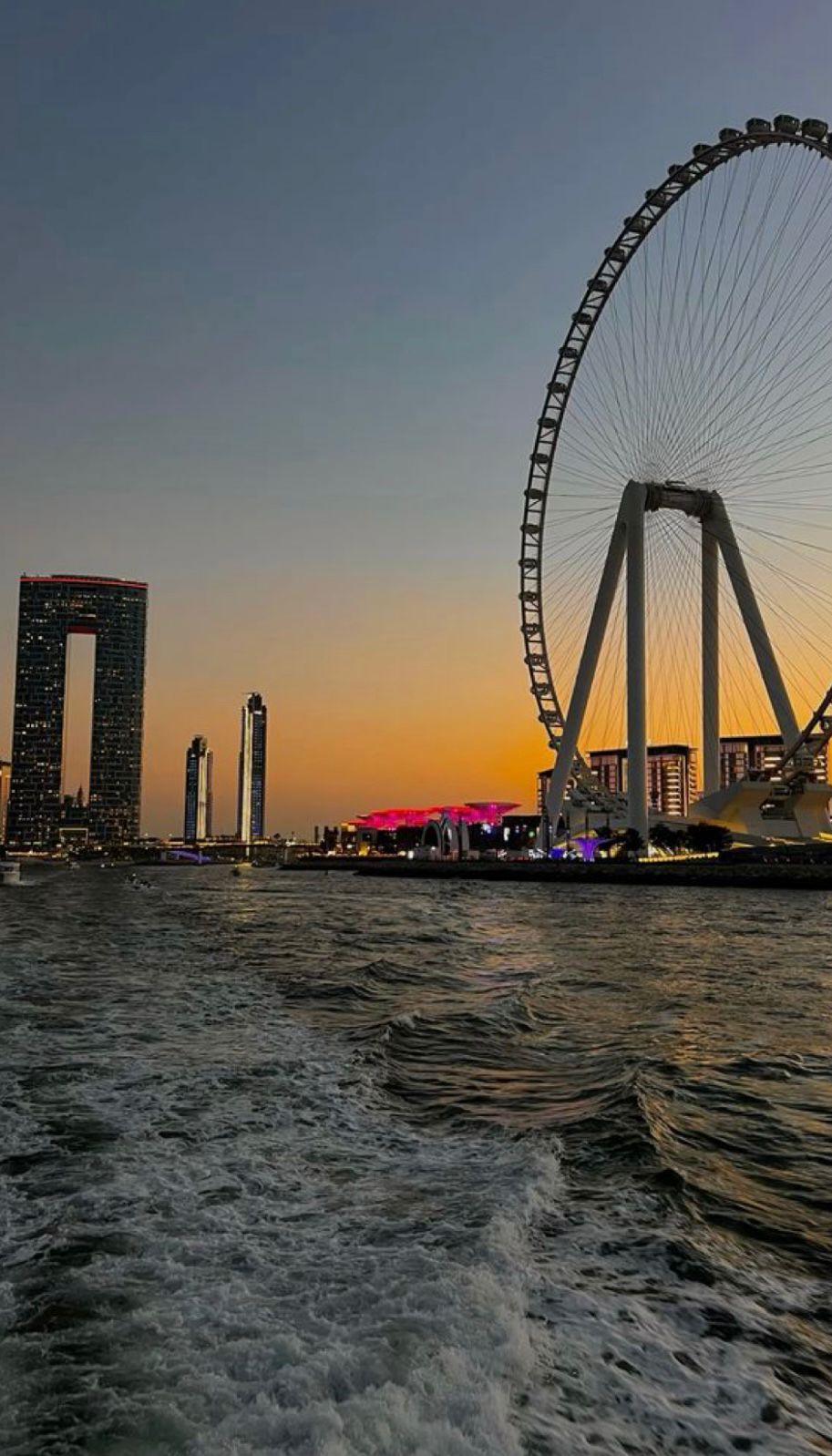 Dubai ve Abu Dhabi Turu THY ile / 4 Gece Otel Konaklamalı / Samsun Çıkışlı