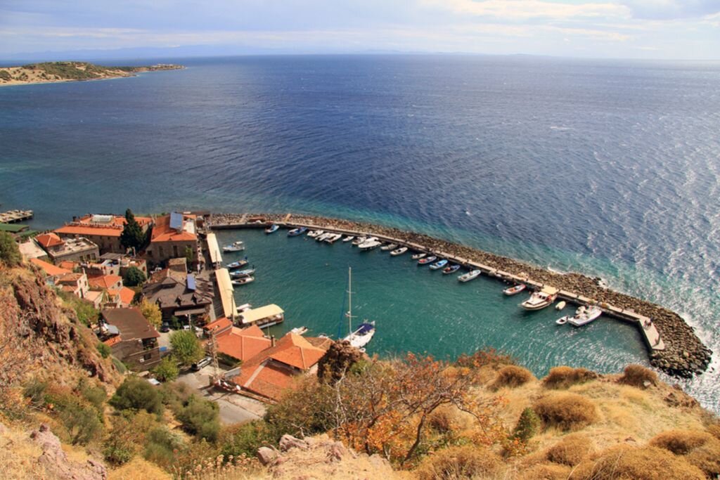 Gökçeada Bozcaada Assos Kazdağları Turu / 2 Gece Otel Konaklamalı / İstanbul Çıkışlı