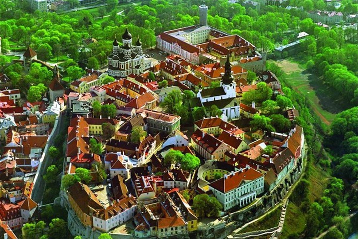 Grand Baltık 4 Ülke Turu THY ile Ekstra Turlar Dahil / 6 Gece Otel Konaklamalı / İstanbul Çıkışlı / 2027