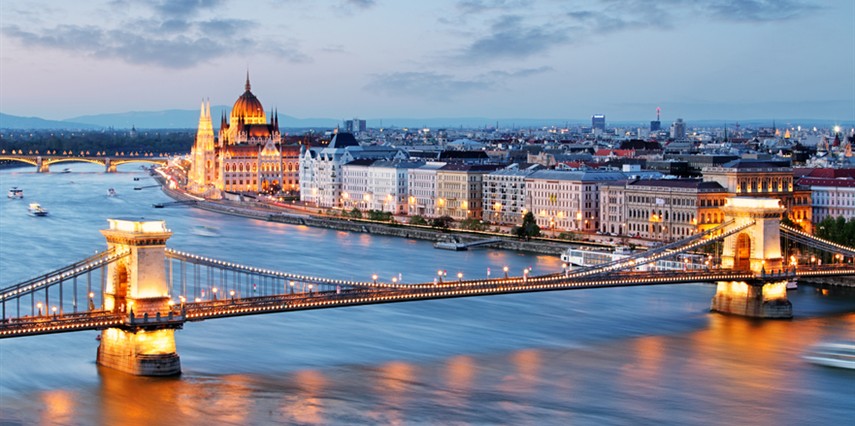 İmparatorlukların İzinde Orta Avrupa Turu Ajet Havayolları İle / 7 Gece Otel Konaklamalı / İstanbul Çıkışlı / Budapeşte Gidiş