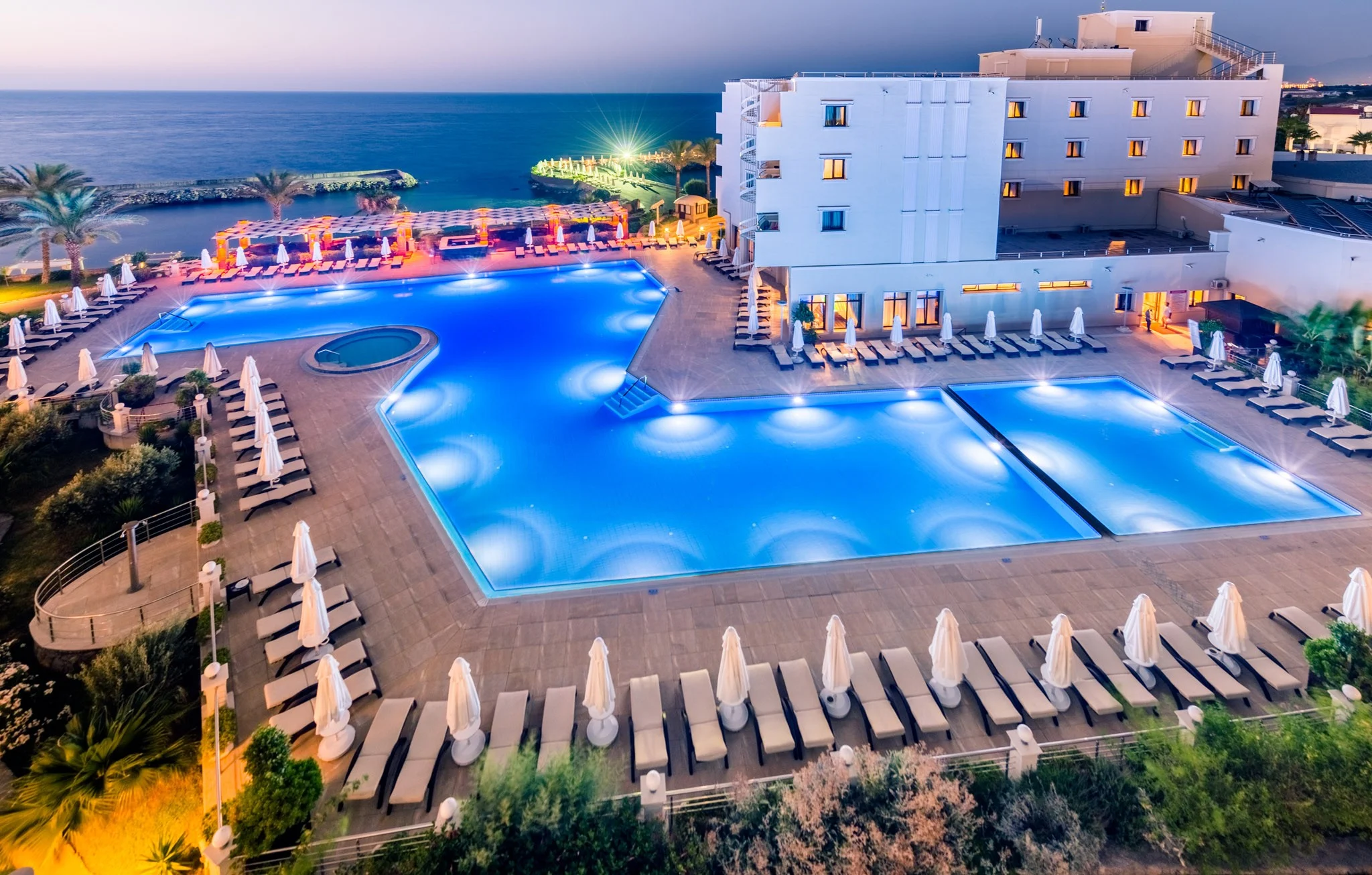 Kıbrıs Tatil Paketleri / 4 Gece Otel Konaklamalı / Vuni Palace Hotel