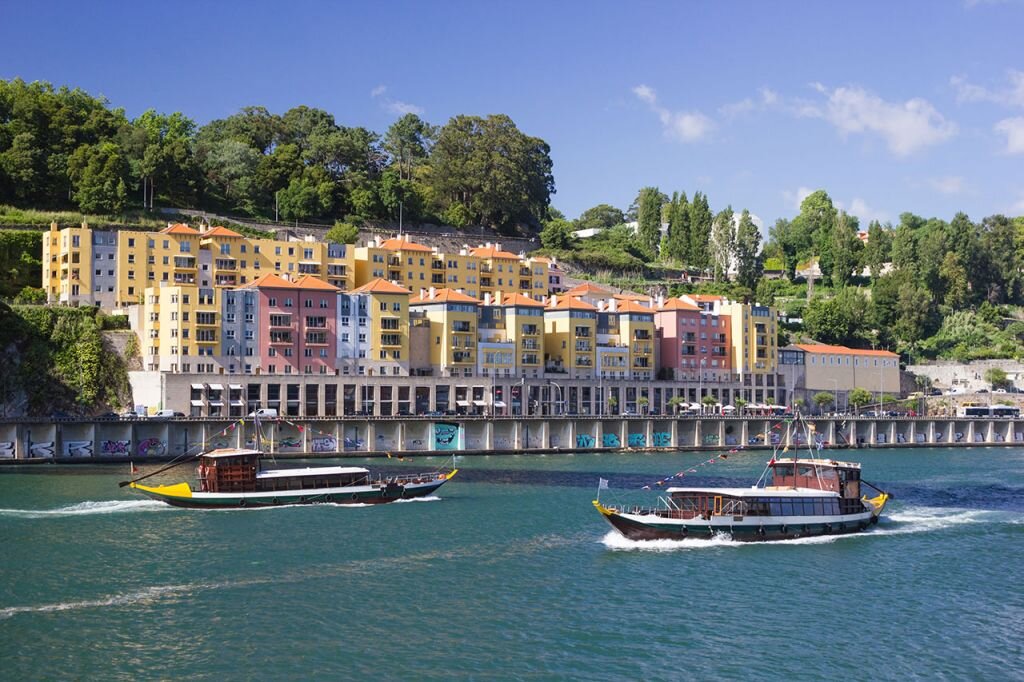Lizbon ve Porto Turu THY ile Yılbaşı Özel / 4 Gece Otel Konaklamalı / İstanbul Çıkışlı