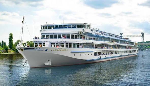 MS Alexandra ile Volga Nehrinde Beyaz Geceler St. Petersburg Moskova Turu THY ile / 9 Gece Konaklamalı / İstanbul Çıkışlı / 25 Haziran