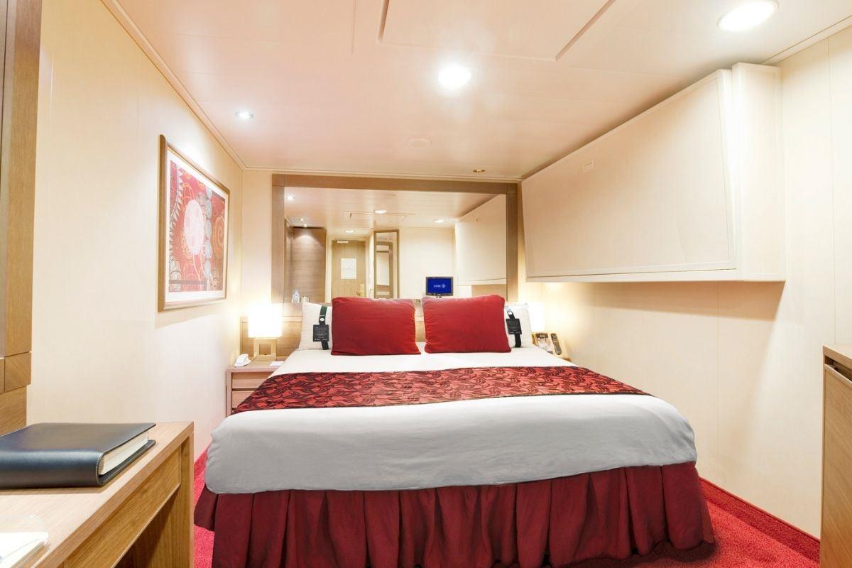 Msc Magnifica ile İskandinavya Baltık Başkentleri 6 Ülke Turu / Thy ile / 7 Gece Konaklamalı / İstanbul Çıkışlı / Ağustos Ayı