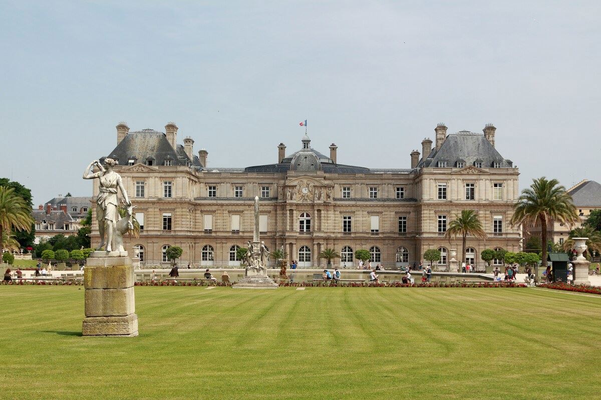 Paris Turu Pegasus ile Yaz Dönemi / 3 Gece Otel Konaklamalı / İstanbul Çıkışlı / 2027