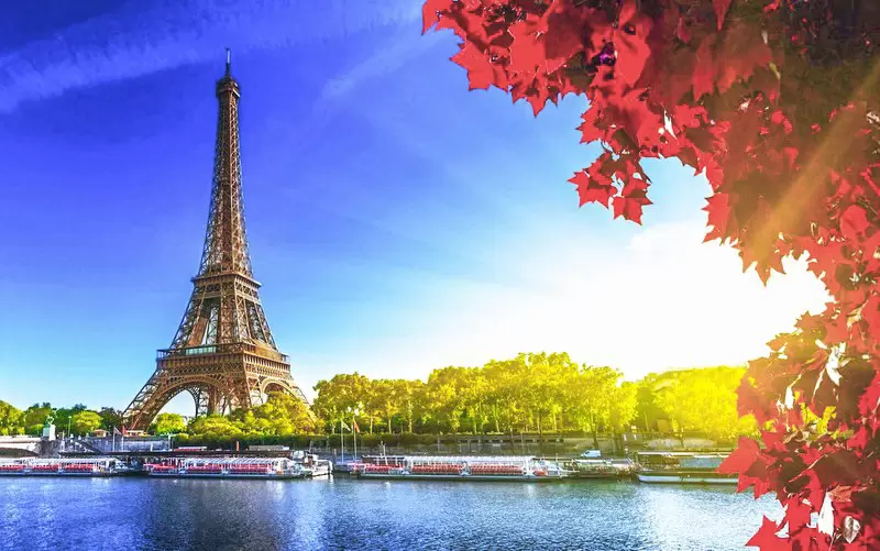 Paris ve Disneyland Turu SunEkspress ile Ramazan Bayramı Özel / 4 Gece Otel Konaklamalı / Ankara Çıkışlı / 2027
