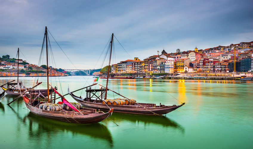 Porto ve Lizbon Turu THY ile / 4 Gece Otel Konaklamalı / İstanbul Çıkışlı / Porto Gidiş