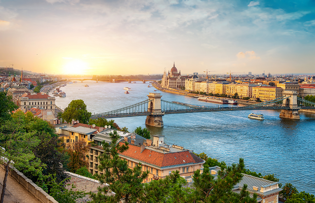 Prag ve Budapeşte Turu Pegasus ile / 4 Gece Otel Konaklamalı / İstanbul Çıkışlı