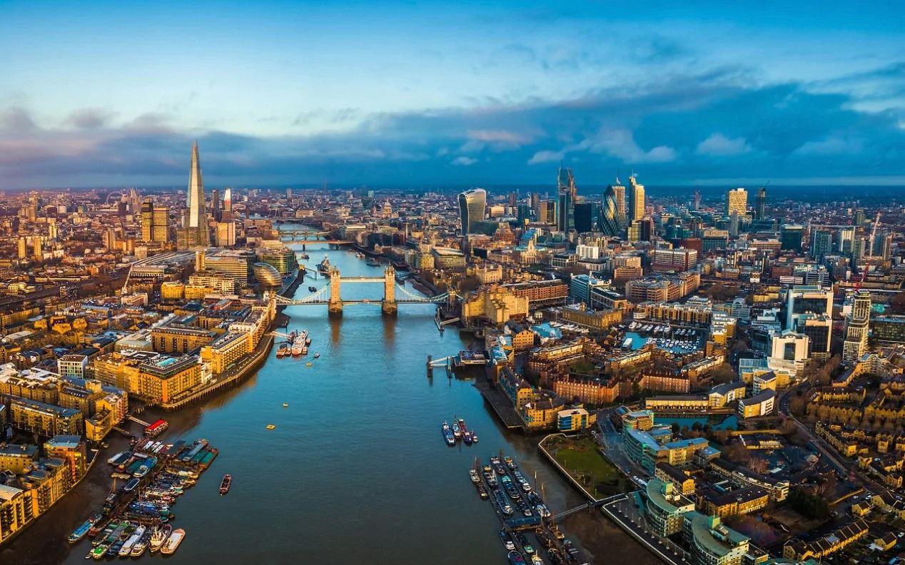 Flex Britanya Turu Pegasus ile Ramazan Bayramı Özel / 7 Gece Otel Konaklamalı / İstanbul Çıkışlı / 2027