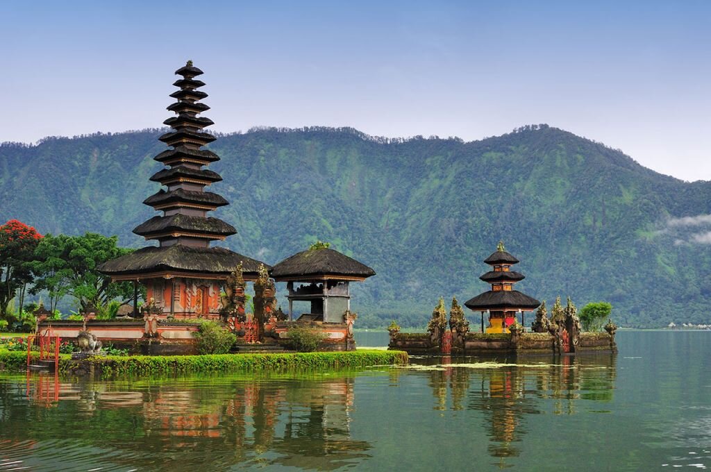 Maldivler Singapur Bali Turu THY ile Vizesiz / 8 Gece Otel Konaklamalı / İstanbul Çıkışlı / 2027