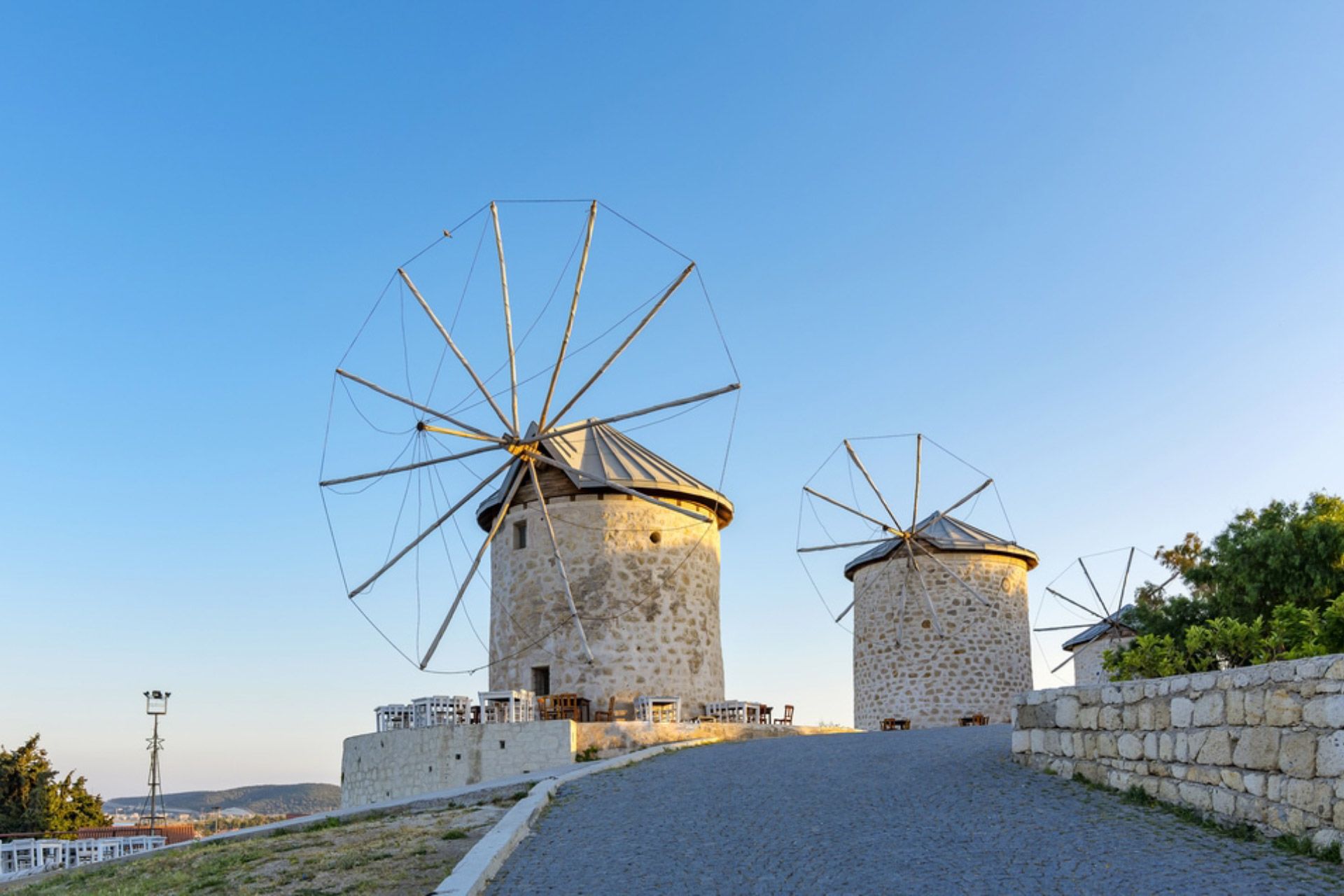 İzmir Çeşme Alaçatı Efes Şirince Turu / 1 Gece Otel Konaklamalı / İstanbul Çıkışlı