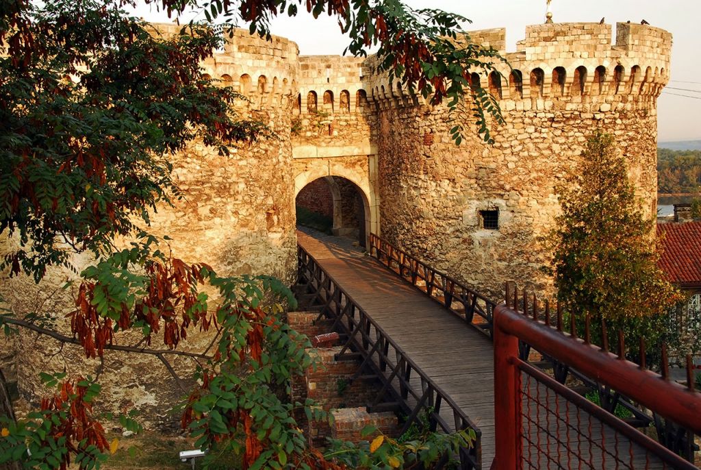 Balkan Masalı Turu AJet ile 6 Ülke Vizesiz Ekstra Turlar Dahil / 7 Gece Otel Konaklamalı / İzmir Çıkışlı