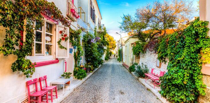 Bozcaada Assos Ayvalık Cunda Turu / 1 Gece Otel Konaklamalı / İstanbul Çıkışlı
