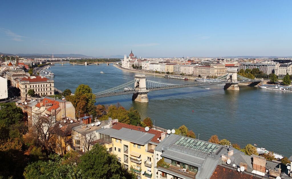 Promosyon Orta Avrupa Turu Pegasus ile / 7 Gece Otel Konaklamalı / İstanbul Çıkışlı / Prag Gidiş