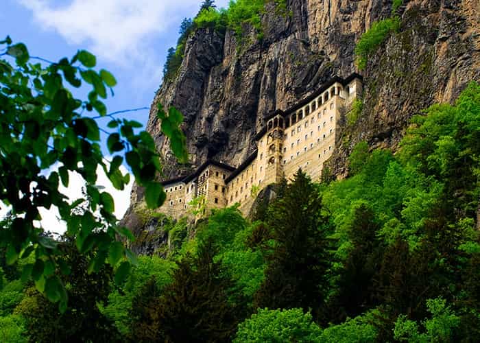 Karadeniz Yaylalar ve Batum Turu / 4 Gece Otel Konaklamalı / Ankara Çıkışlı