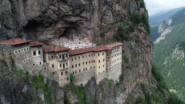 Karadeniz Yaylalar ve Batum Turu / 4 Gece Otel Konaklamalı / Ankara Çıkışlı