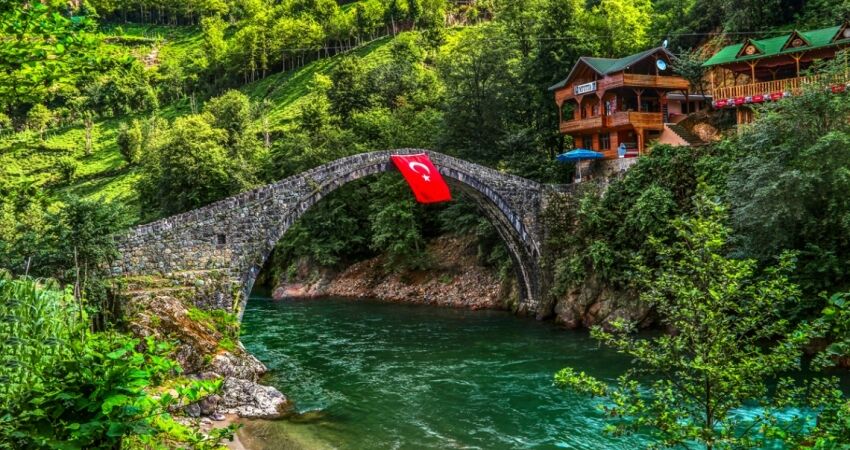 Karadeniz Yaylalar ve Batum Turu / 5 Gece Otel Konaklamalı / Ankara Çıkışlı