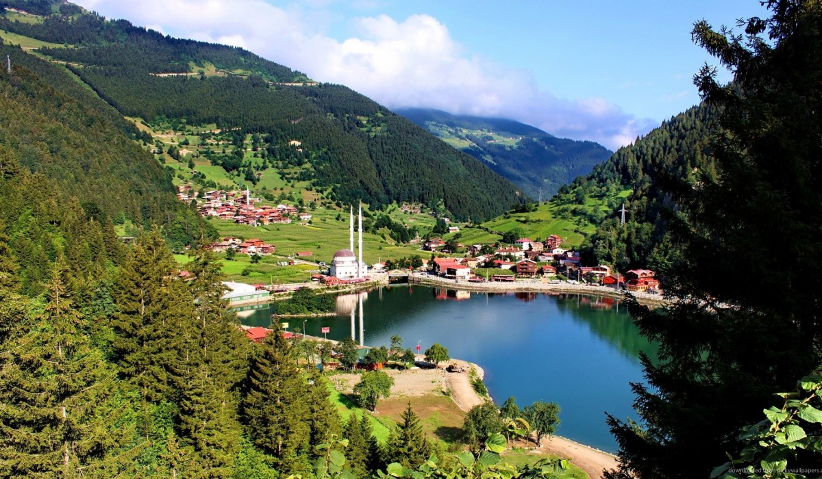 Karadeniz Yaylalar ve Batum Turu / 4 Gece Otel Konaklamalı / İstanbul Çıkışlı