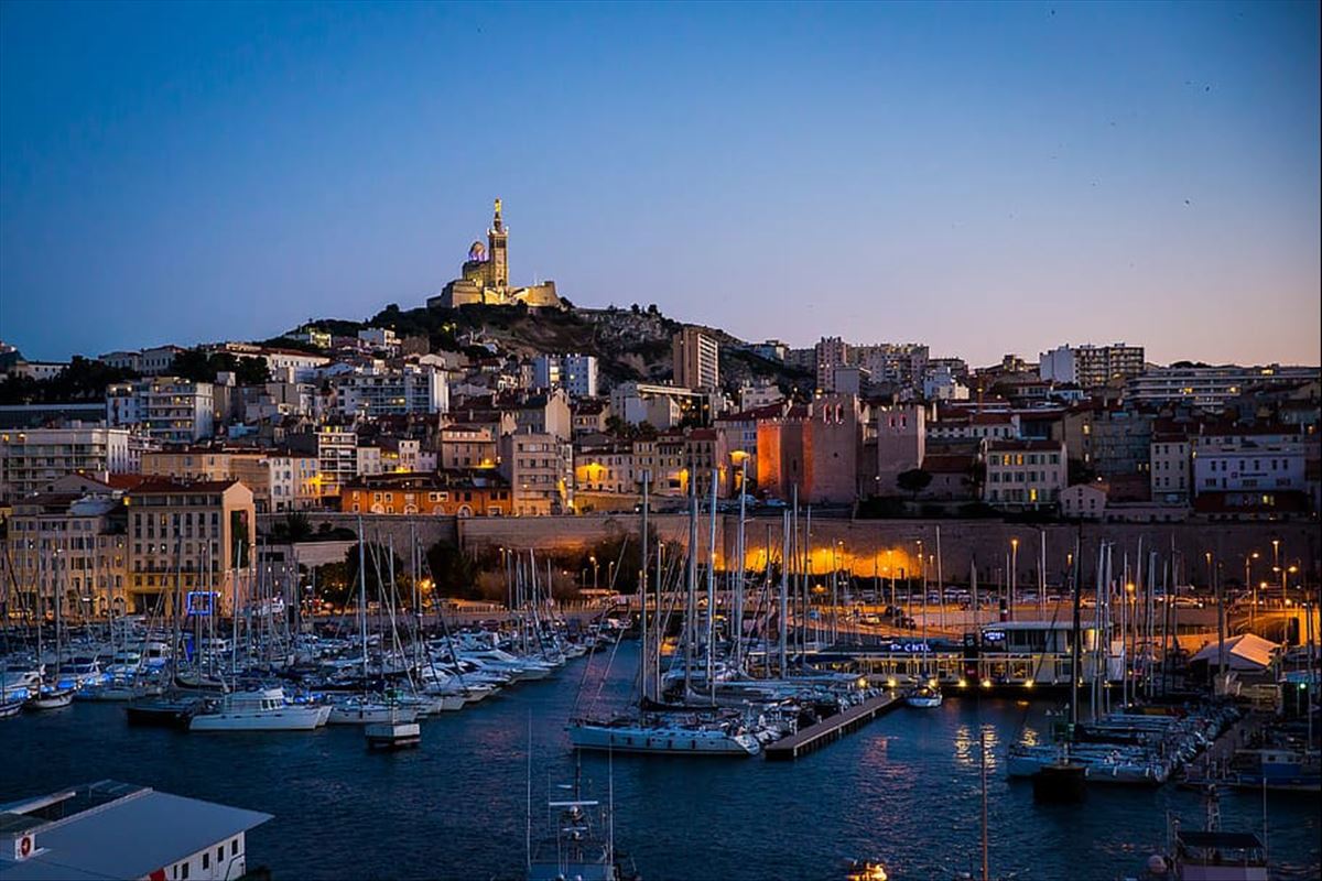 Viva Nice Marsilya Turu THY ile Yılbaşı Özel / 2 Gece Otel Konaklamalı / İstanbul Çıkışlı